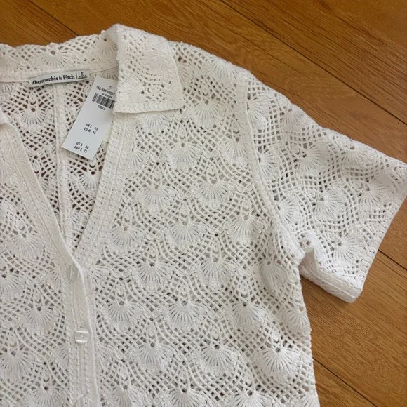 Abercrombie & Fitch Short Sleeve Crochet Style Polo - Picture 3 of 9